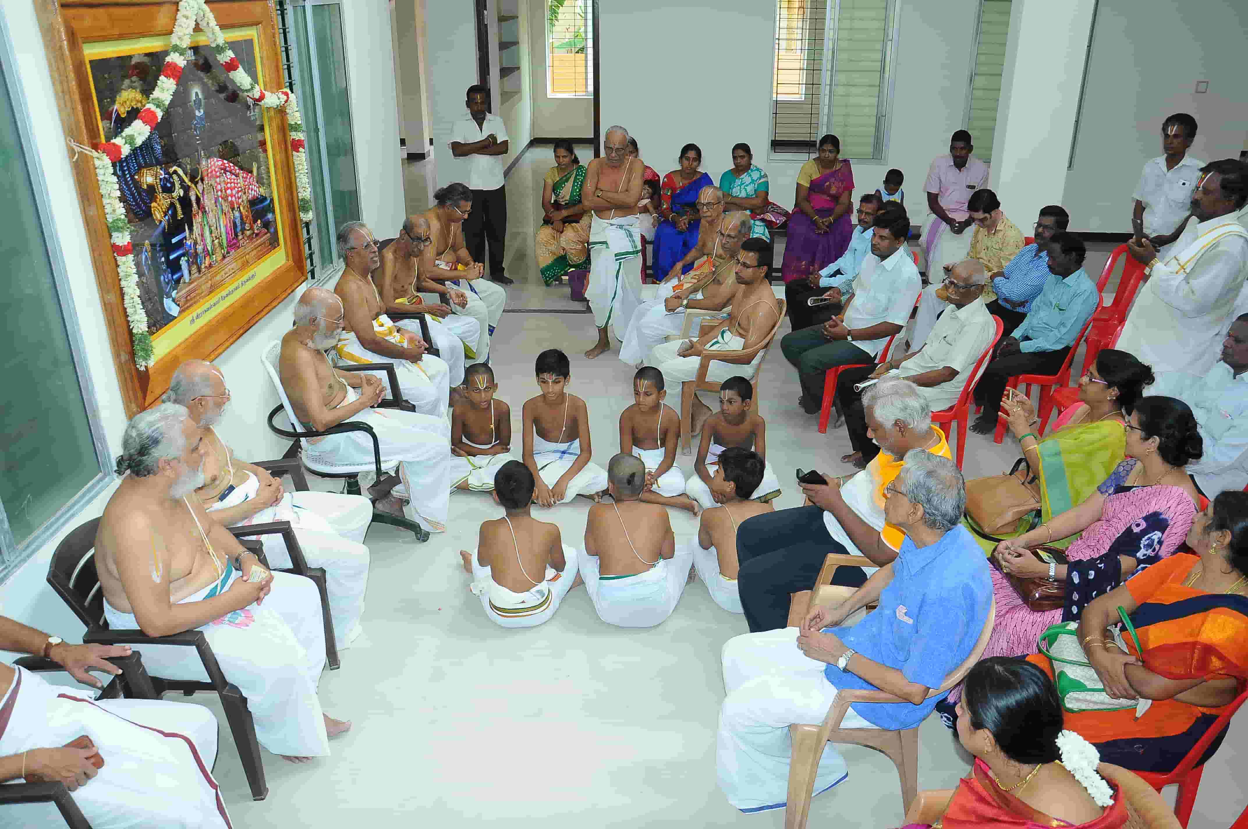 thiruvallur temple  Goshala